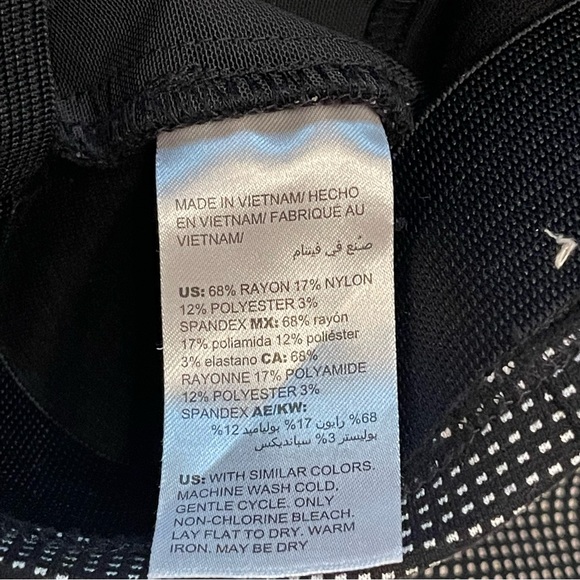Chico’s Petite Black White Pull On Straight Leg Stretch Knit Pants Trousers 0.5P - Picture 8 of 14